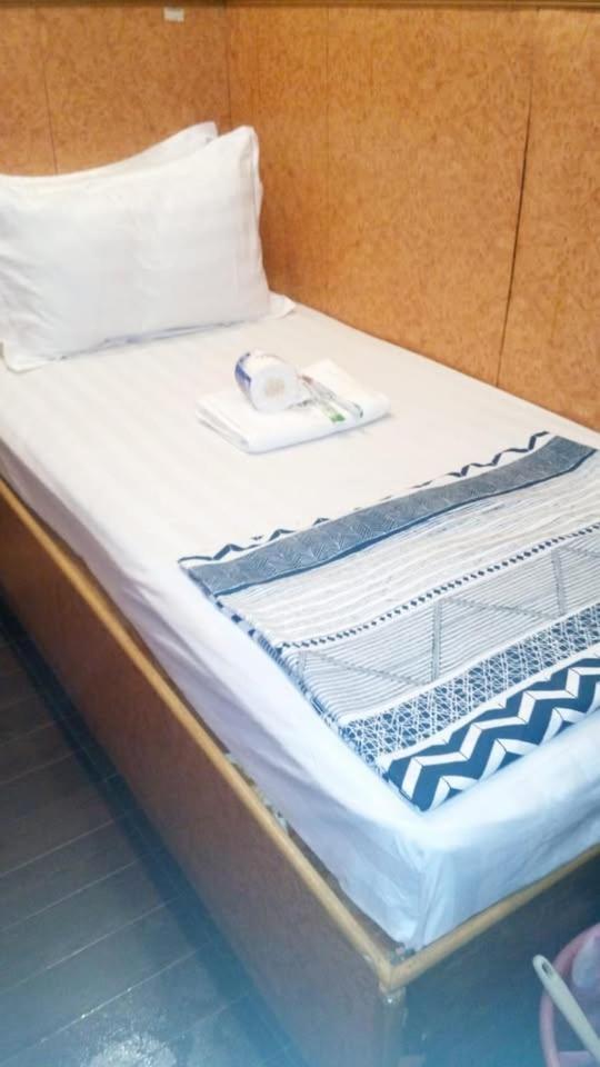 Toronto Motel Hk ฮ่องกง ภายนอก รูปภาพ